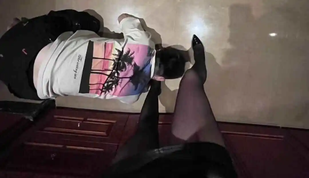 西檬之家字母圈Tickle是什么意思? 一